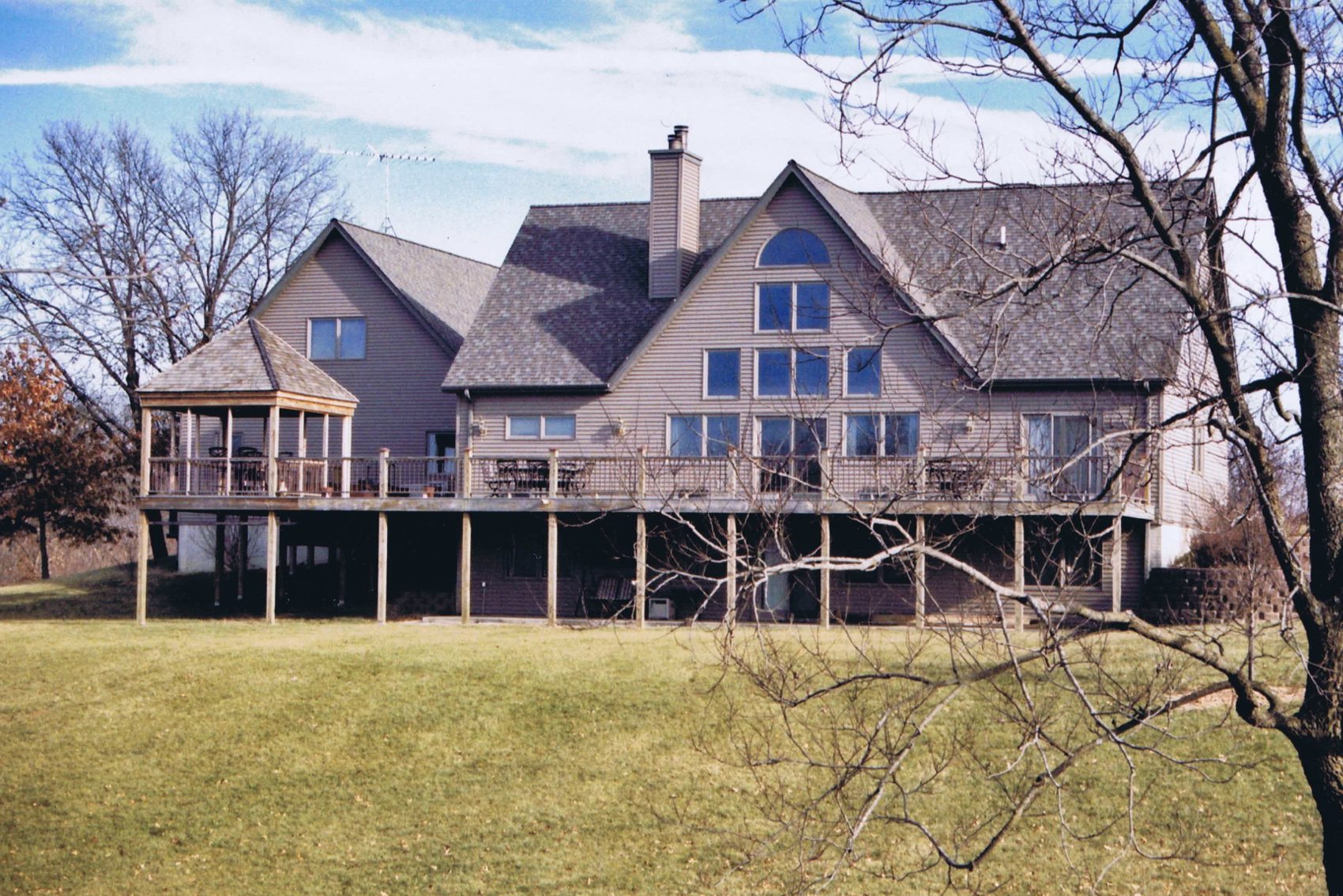 red rock lake home